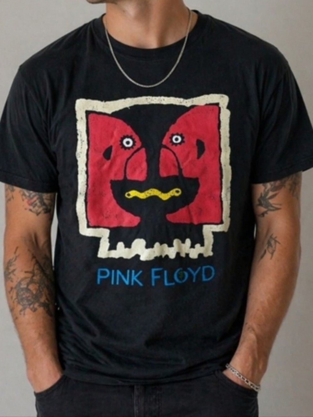 Pink Floyd Black Graphic Tee Skull Band Tee L Rock Fandom Grunge Vintage Style